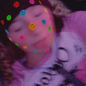 Meet your Posher, Lilly